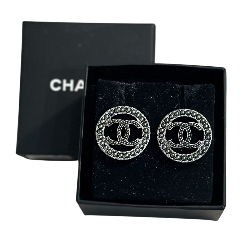Chanel Stud CC Earrings