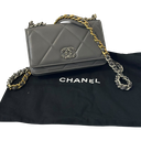 Chanel 19 WOC