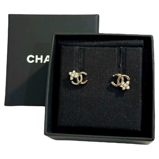 [#ABC107] Chanel Mini CC Pearl Floral Earrings