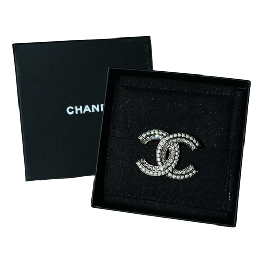 Chanel CC Crystal Pearl Brooch